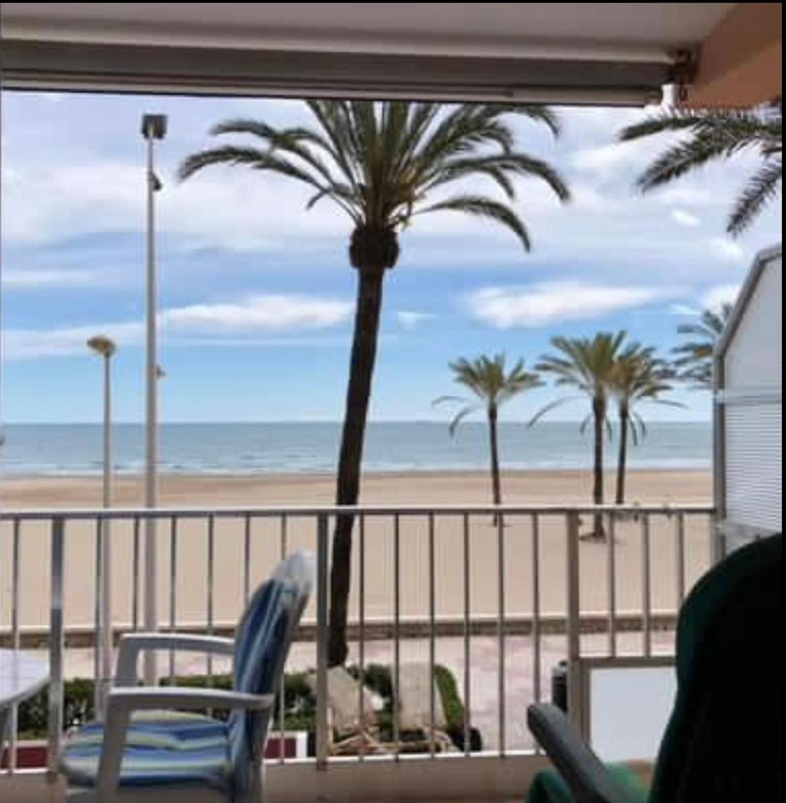 Ferienwohnung Frente Al Mar Cullera Exterior foto